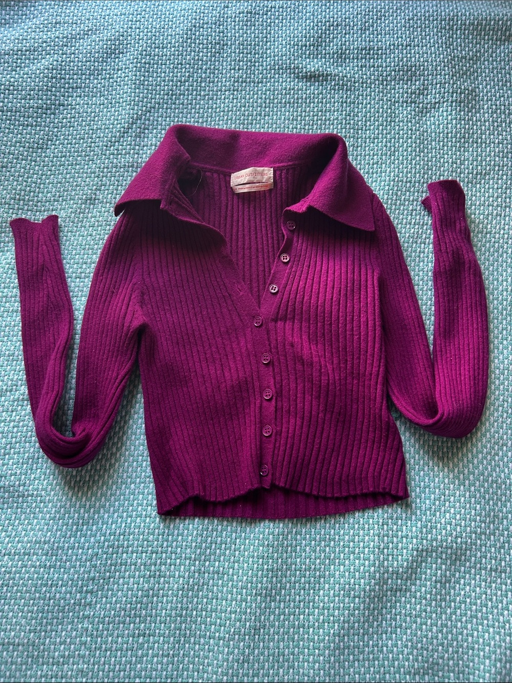 Urban Outfitters Ribbed Button-Front Cardigan in Magenta